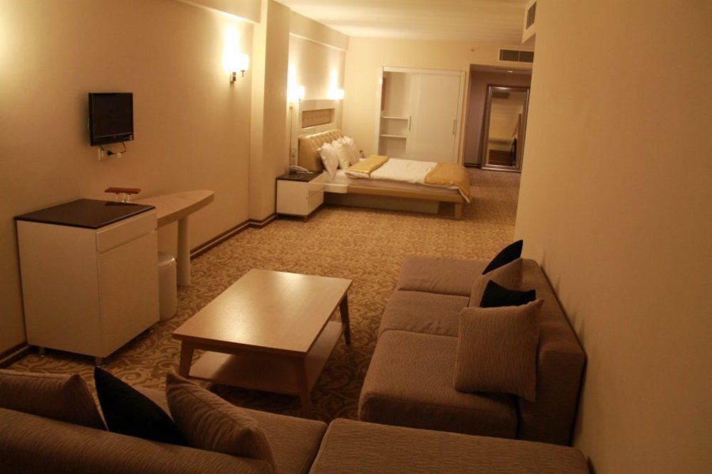 Ozpark Hotel Akşehir Eksteriør billede