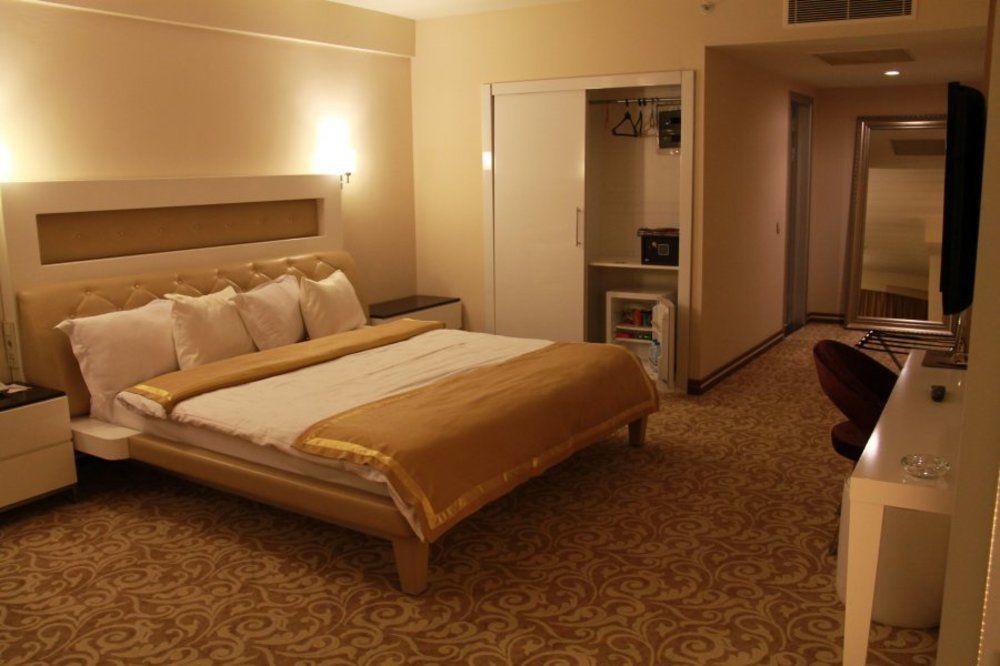 Ozpark Hotel Akşehir Eksteriør billede